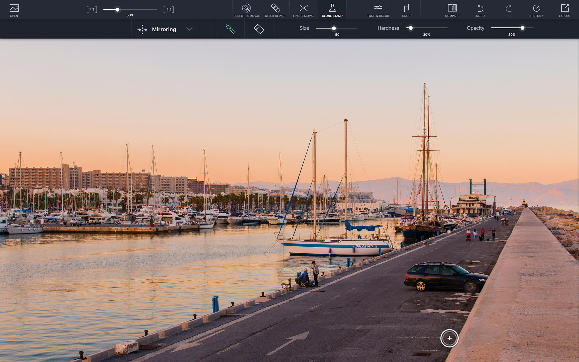 TouchRetouch